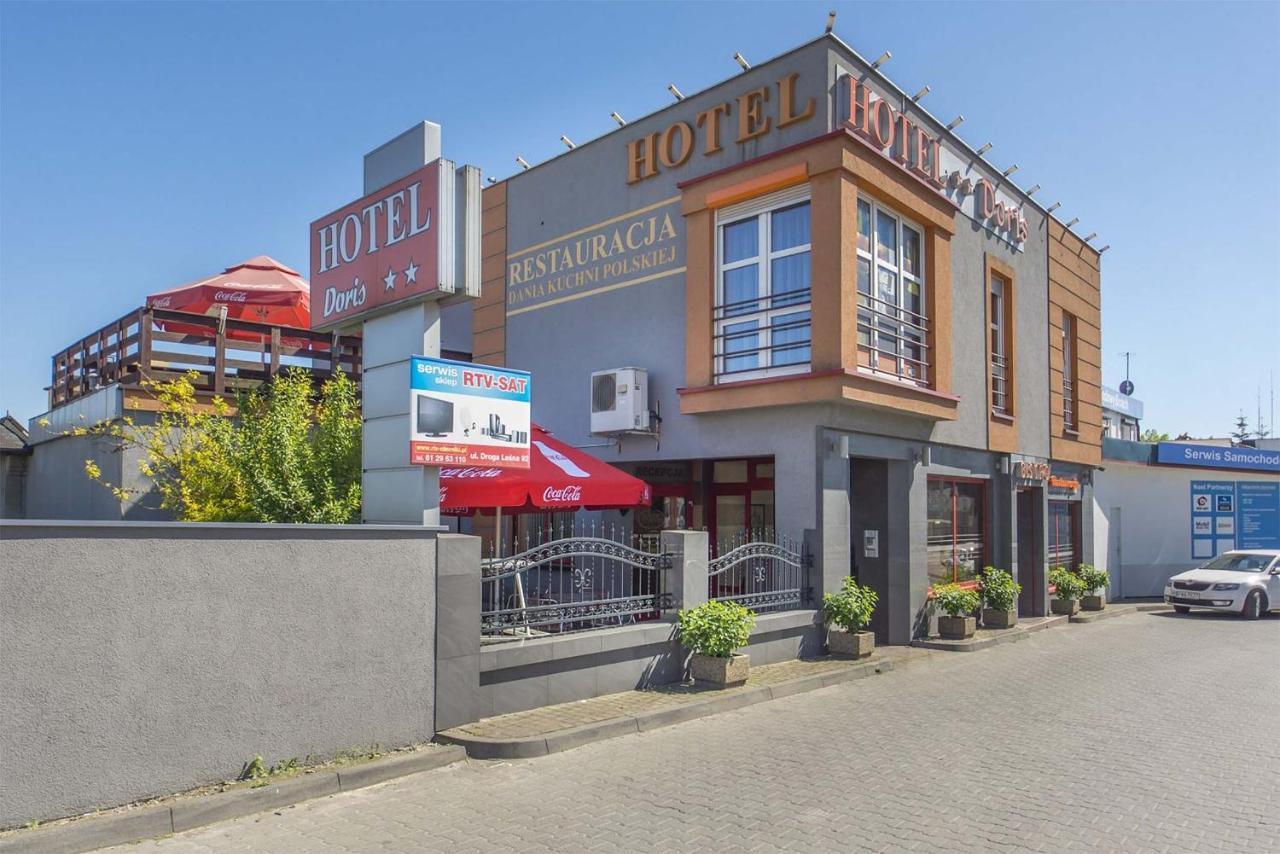 Hotel Doris Oborniki Exterior photo